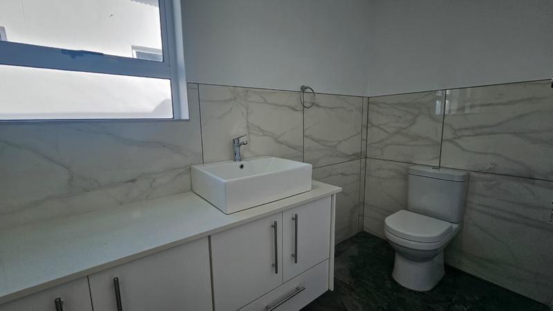 3 Bedroom Property for Sale in Lampiesbaai Western Cape